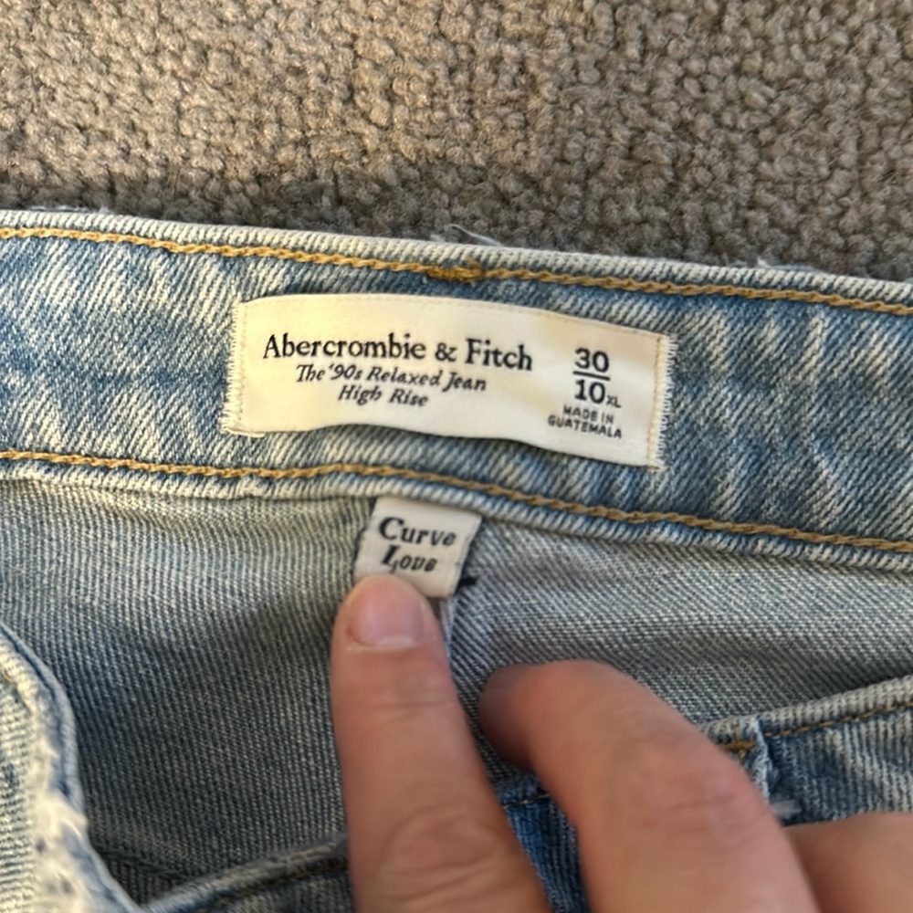 Altered curve love 90s relaxed high rise jeans